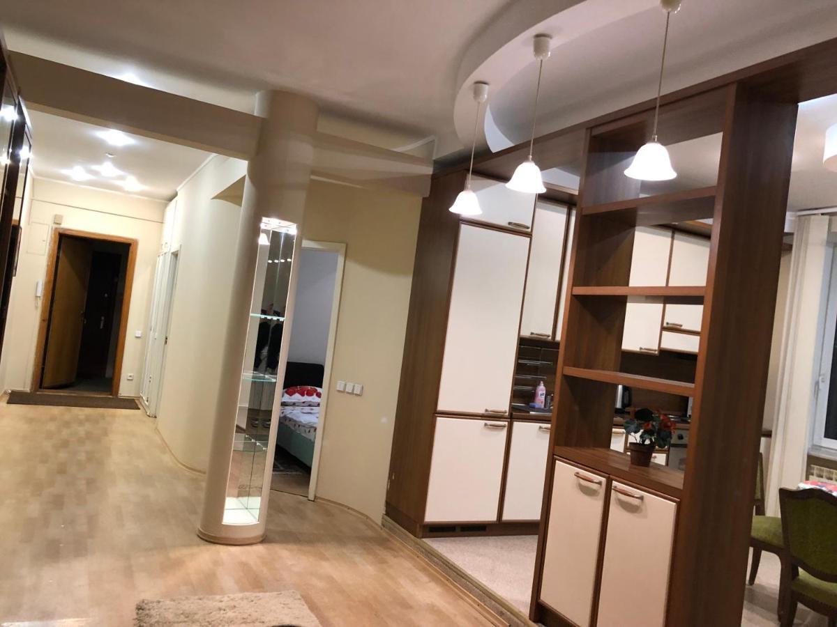 Lux In The Center With Jacuzzi Area * Dnipro