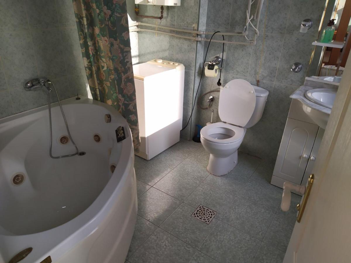 Apartment Lux In The Center With Jacuzzi Area *